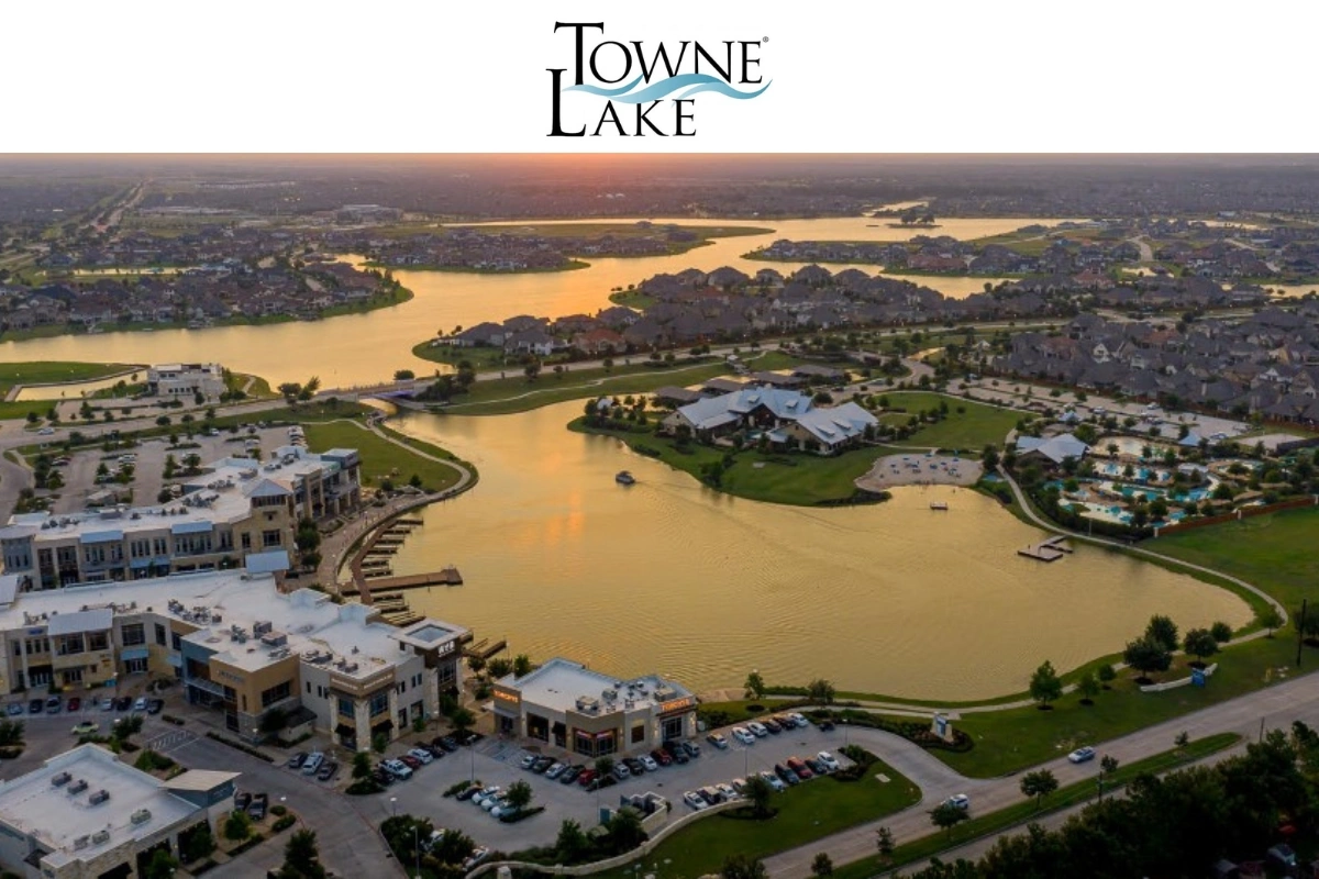 Towne Lake